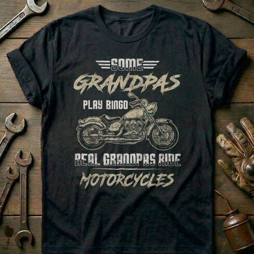 Black - Real Grandpas 3 T-Shirt