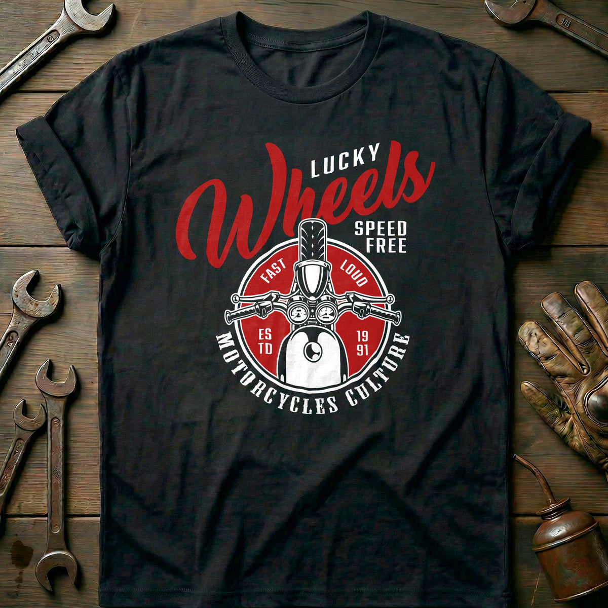 Black - lucky wheels vintage T Shirt