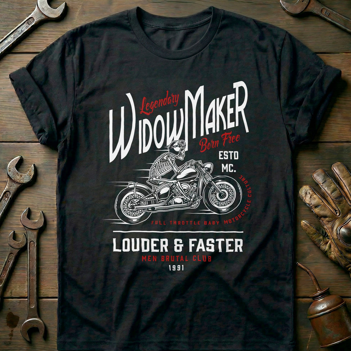 Black - widow maker biker T Shirt