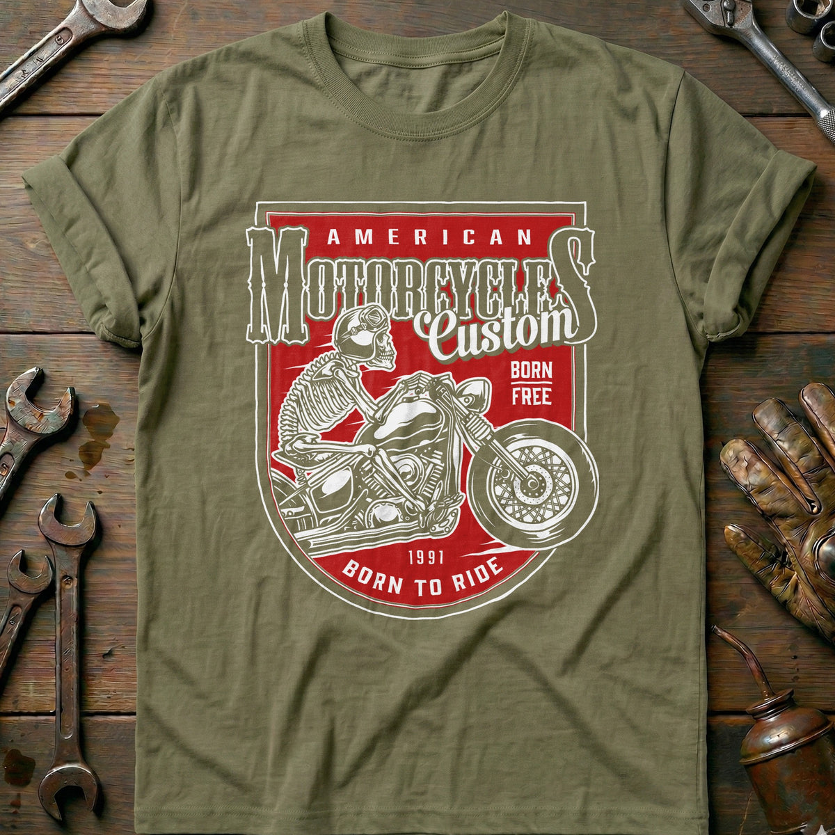 Olive - american born free T Shirt